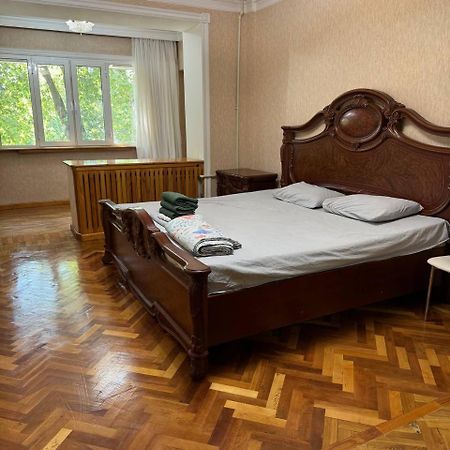 Апартаменты У Парка Голубые Купола И Цум Apartments At Blue Dome Park Tasjkent Buitenkant foto