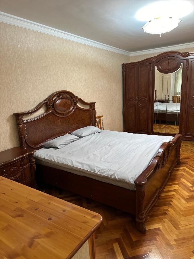 Апартаменты У Парка Голубые Купола И Цум Apartments At Blue Dome Park Tasjkent Buitenkant foto
